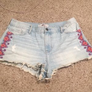 Hollister shorts!